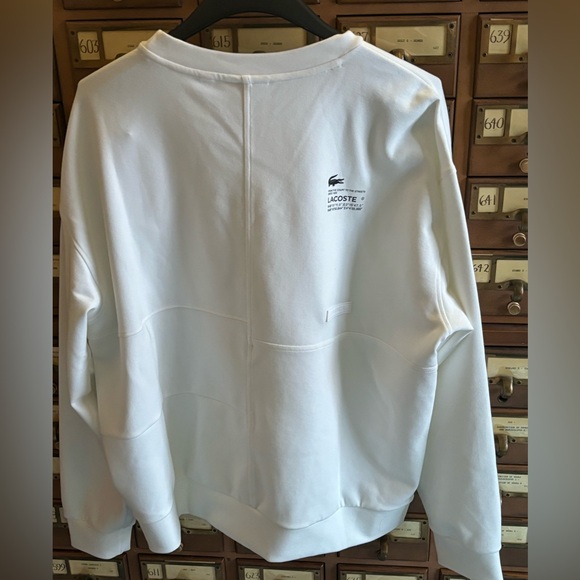 Lacoste - Picture 3 of 5